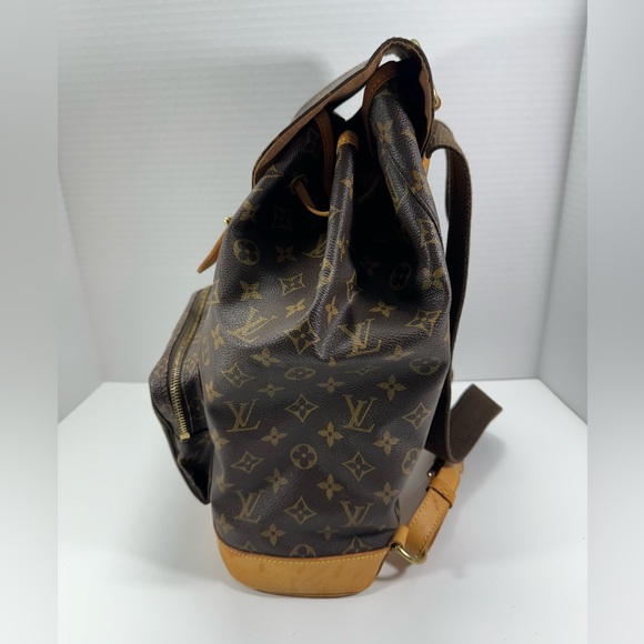 100% Authentic Louis Vuitton Monogram Montsouris GM Backpack - Picture 6 of 17